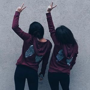 ISO hoping to buy for about 25$ size xs or s